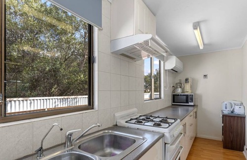 Yorke Peninsula House | Scala al Mare- a cosy 3 bedroom home located in Point Souttar