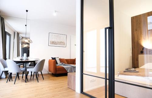 Michle Apartment | Scandinavian - Private Garden APT