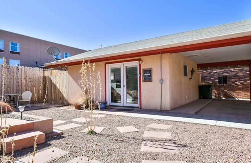 Moab Apartment | Scarlet @ Stella Ruby Cottages - Steps to Downtown