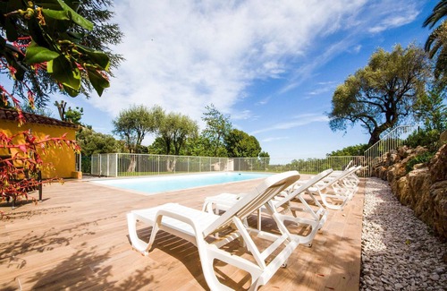 Les Maillans Apartment | Scenic Apartment in Roquefort les Pins with Swimming Pool