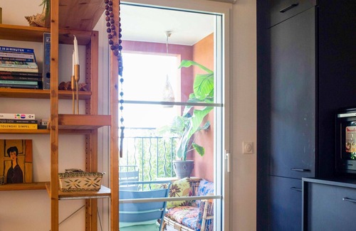 Les Maillans Apartment | Scenic Apartment in Roquefort les Pins with Swimming Pool