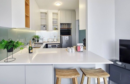 Cape Town City Centre Apartment | Scenic Disa Park Retreat on Table Mountain