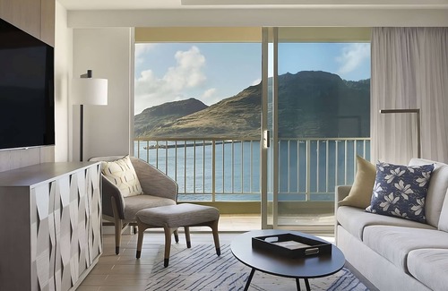 Lihue Hotel | Scenic Getaway on Kaua'i! Ocean Front Room | Resort w/Outdoor Pool