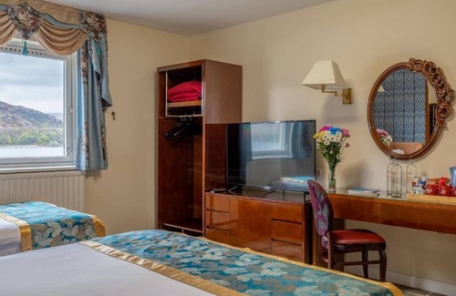 Fort William Hotel | Scenic Retreat Near Ben Nevis with Stunning Views & Outdoor Activities