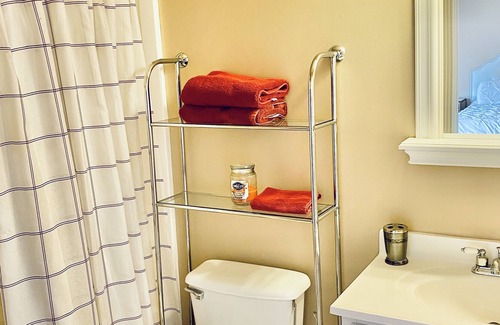 Asheville Cottage | Scenic Spivey Mountain Stay