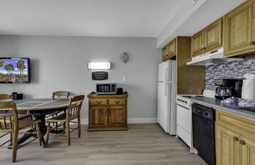 Myrtle Beach Condo | Scenic Views from the balcony at Ocean Forest Plaza Condos 🏖️ Oceanfront 🏖️