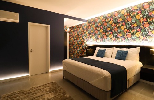 Tibau do Sul Bed & Breakfast | Scenic views, Infinity Pool + Jacuzzi