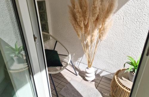 Ostviertel Apartment | Schöne Ferienwohnung im Zentrum mit Self Check-In und Free Wifi