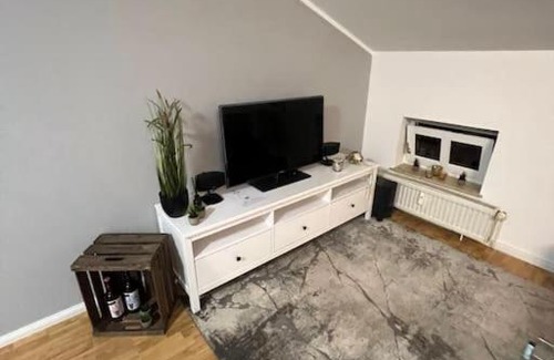 Schwerin Apartment | Schöne helle DG Wohnung in der Altstadt Schwerin