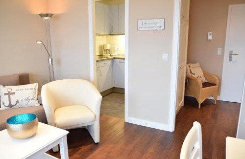 Westerland Apartment | Schönes neues hochwertig renoviertes 2-Zimmer Appartement in der 4. Etage.