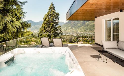 Schenna Apartment | Schenna Chalet - Chalet Penthouse