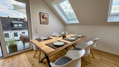 Schweich Apartment | Schickes Penthouse-Apartment mit Weinbergblick