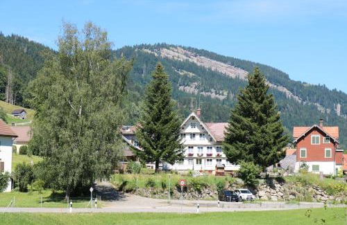 Ennetbuhl Bed & Breakfast | Schlafen im Sternen Ennetbühl