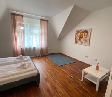 Geidorf Apartment | Schlossberg Blick Apartment -Top 7 self check-in