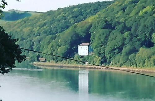 West Looe Bed & Breakfast | Schooner Point Guest House