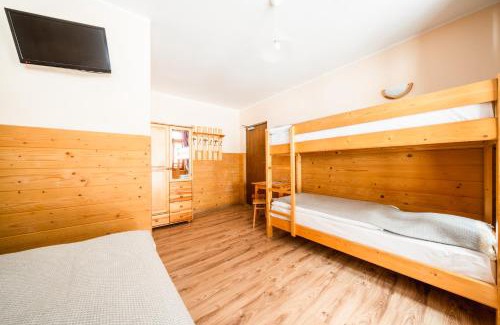 Szczawnica House | Schronisko PTTK Orlica