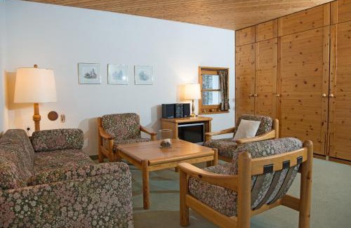 Lenzerheide Apartment | Schweizerhof 604 mit Zugang zum Familienbad Lenzerheide