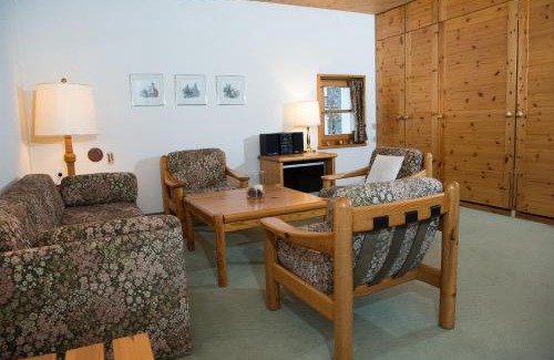 Lenzerheide Apartment | Schweizerhof 604 mit Zugang zum Familienbad Lenzerheide