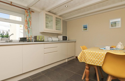 Mullion Cottage | SCRUMPY, pet friendly, with pool in Mullion