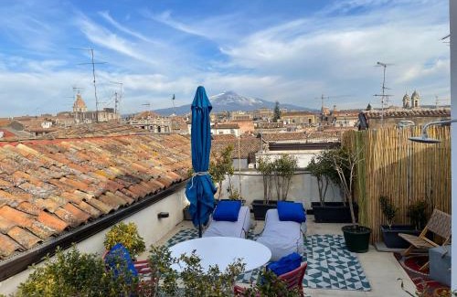 Old Town Apartment | SCS Modern luxury penthouse URG