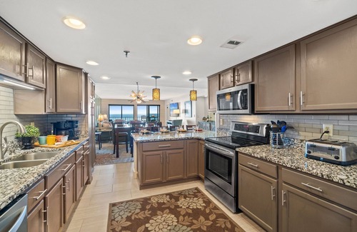 Fort Walton Beach Condo | SD 205: Seaspray Getaway - Let the Tropical Waves Be Your Alarm Clock!