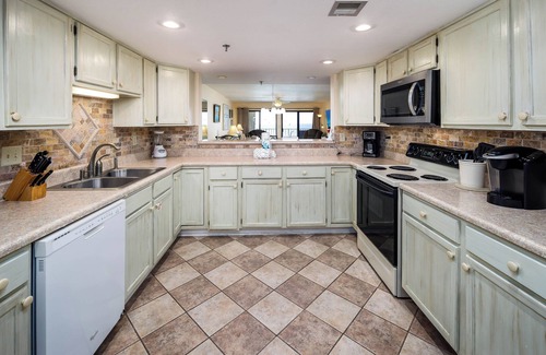 Fort Walton Beach Condo | SD 603: Swaying Palms - Views So Good, You’ll Never Want to Leave!