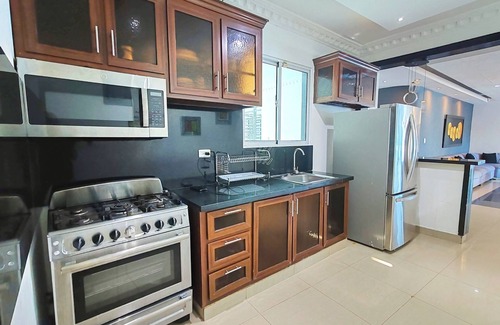 Santo Domingo Este Villa | SD 8BR Welcome Party Villa + Free Bonus