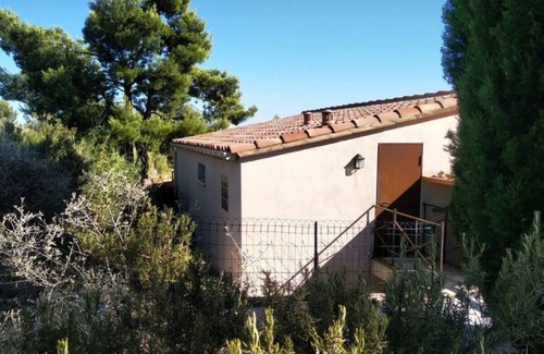 Paulhan Apartment | Se Ressourcer au Cœur D'un mas Oléicole