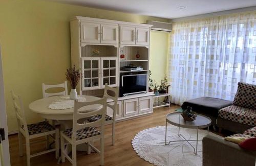Ofir Apartment | Sea and Pinewood Ofir Apartment
