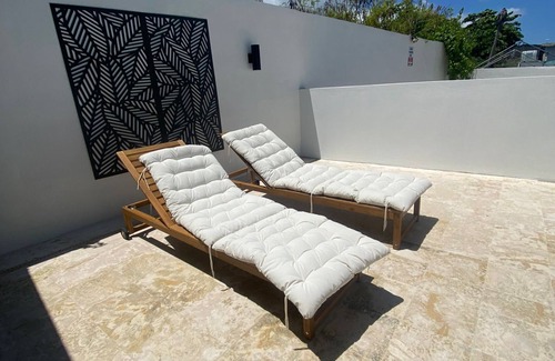 Terranova House | Sea Breeze Tunnel Hideaway 7