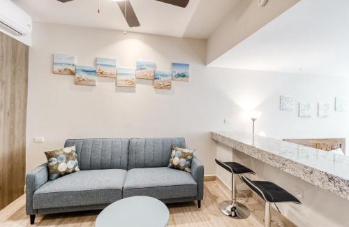 Centro Hotel | Sea Breezes Studio at Syrena 409