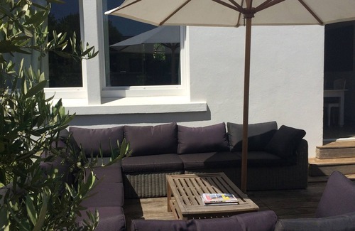 Ile-Tudy House | Sea by foot from large detached house with garden