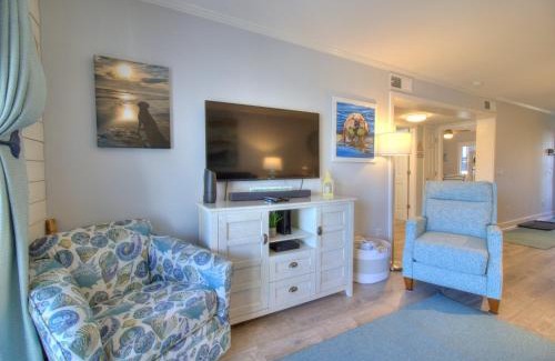 Cherry Grove Beach House | Sea Cabin on the Ocean - 146