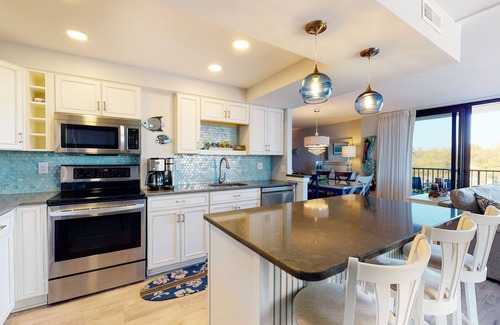 Bethany Beach Condo | Sea Colony Ocean 2nd floor condo w/elevator, gym, and free WiFi