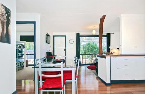 Port Willunga House | Sea Devine - Port Willunga - C21 SouthCoast Holidays
