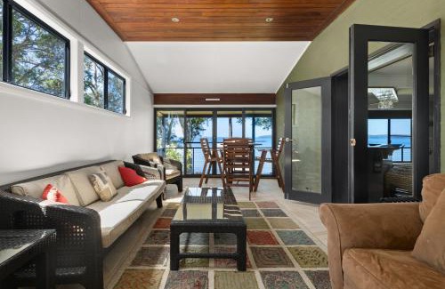 St. Georges Basin House | Sea Eagle by Experience Jervis Bay