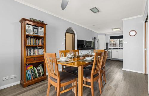 St. Georges Basin House | Sea Eagle by Experience Jervis Bay