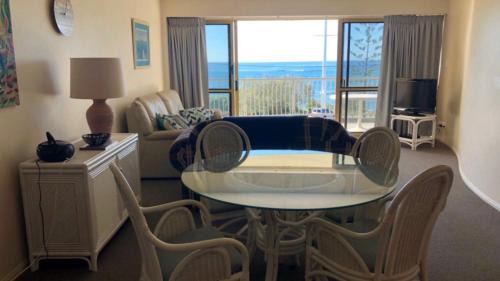 Kings Beach Apartment | Sea Eagles Unit 4