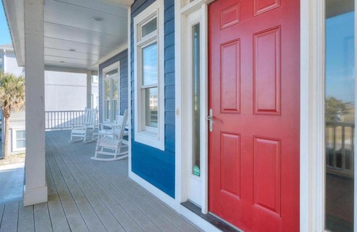 Caswell Beach House | Sea for Miles