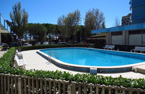 Porto Santa Margherita Apartment | Sea front apartment in a residence with pool
