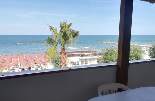 Martinsicuro Apartment | SEA FRONT PENTHOUSE