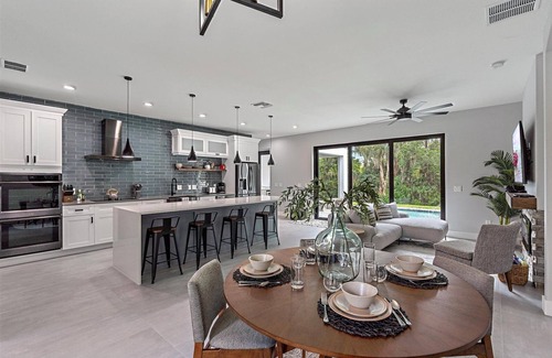 Historic Braden Castle House | Sea Gem | Waterfront w/Pool, Dock + Paddle/Kayaks!