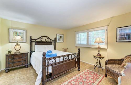 Whitney Beach Apartment | Sea Grape Inn 4- BEACHFRONT Property