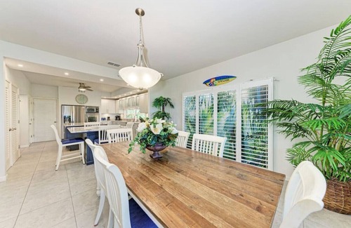 Whitney Beach Condo | Sea Grape Inn#8- Beach Front Condo