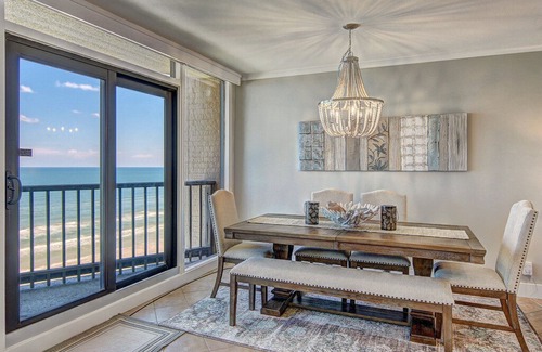 Port Aransas Apartment | Sea Gull #1008 L: Beachfront 1 Bedroom 1 Bathroom With Spectacular Views and 24 Hour Management