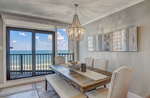Port Aransas Apartment | Sea Gull #1008 L: Beachfront 1 Bedroom 1 Bathroom With Spectacular Views and 24 Hour Management