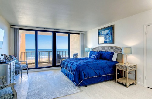 Port Aransas Condo | Sea Gull #410: Beachfront 3 Bedroom 2.5 Bath with Spectacular Views and 24 Hour Management