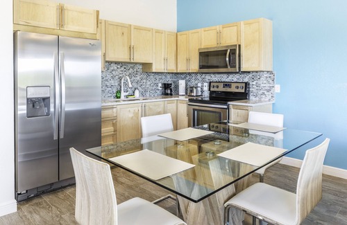 Long Bay Hills Villa | Sea La Vie - Beachside 1 Bedroom Unit #5