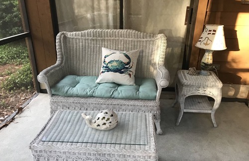 St. Simons Island House | Sea Palms Resort Beautiful Quaint House- Designer Touches