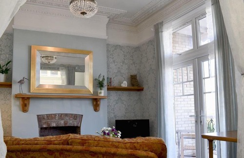 Roundham House | Sea Peeps